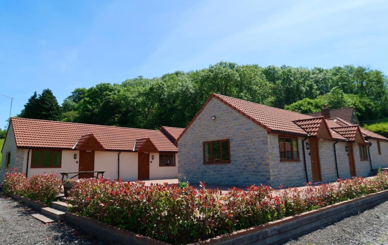 Lillypool Farm Hotel Shipham ภายนอก รูปภาพ